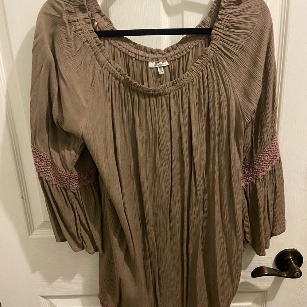 Awesome Two Tone Blouse